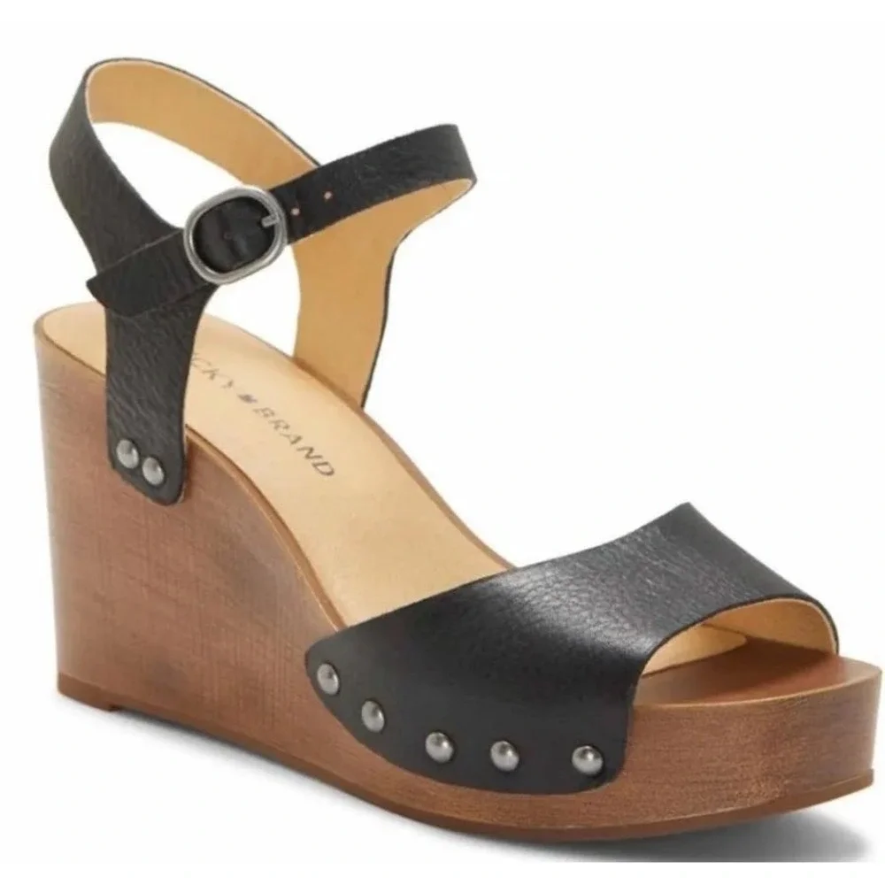 Lucky Brand Zashti Black Leather Studded Wedge Sandals LK-ZASHTI Size 8.5 M 39